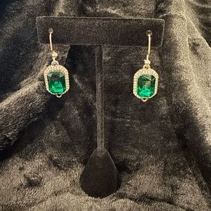 Elegant Green Drop Earrings